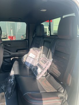 New 2025 Nissan Frontier PRO-4X w/ Pro Premium Package image 7