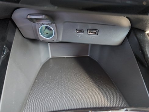 New 2025 Chevrolet Trax ACTIV w/ Driver Confidence Package image 13