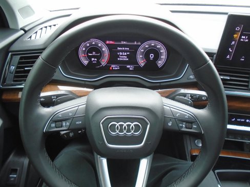 Used 2023 Audi Q5 2.0T Prestige image 23