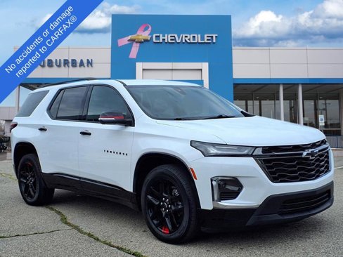 Used 2023 Chevrolet Traverse Premier w/ Redline Edition image 3