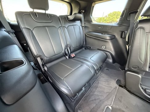 New 2025 Jeep Grand Cherokee L Limited w/ Luxury Tech Group II image 13