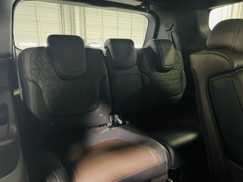 New 2025 Nissan Armada Platinum image 35