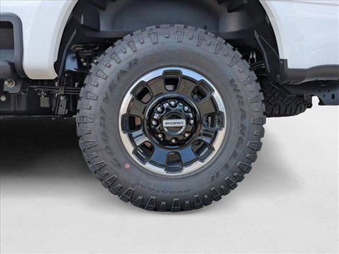 New 2026 Ford F250 Platinum image 10