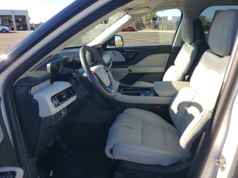 New 2025 Lincoln Aviator Reserve w/ Equipment Group 201A image 12