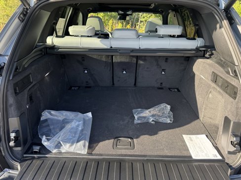 New 2026 BMW X5 M60i w/ Executive Package image 31