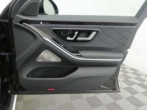 New 2026 Mercedes-Benz S 580 4MATIC Sedan image 27
