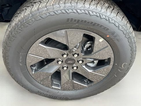 New 2025 Ford F150 Lightning Flash image 31