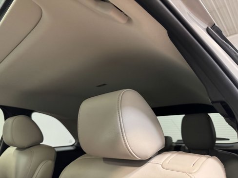 Used 2025 MAZDA CX-90 3.3 Turbo w/ Premium Sport Pkg image 9