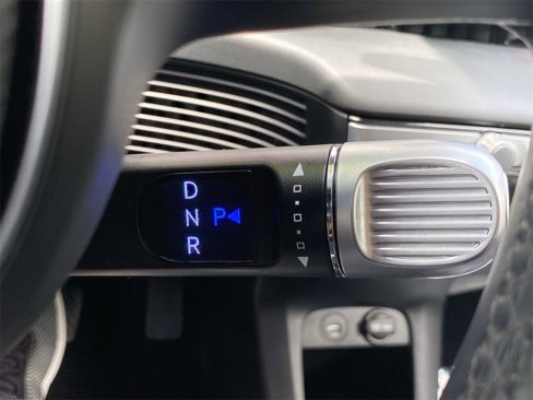 Used 2024 Hyundai Ioniq 5 SE image 15