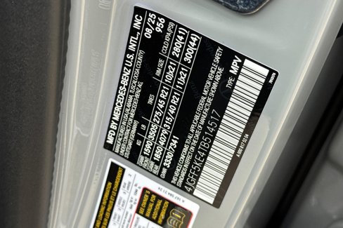 New 2026 Mercedes-Benz GLS 450 4MATIC image 38
