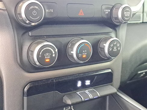 Used 2022 RAM 1500 Big Horn image 25