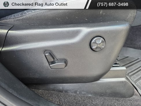 Used 2018 Jeep Grand Cherokee Limited w/ Luxury Group II image 42