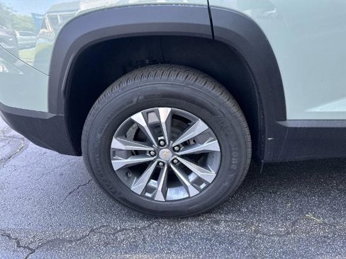 New 2026 Chevrolet Equinox LT w/ Convenience Package II image 18