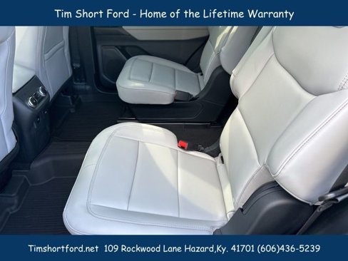 New 2025 Ford Explorer Active image 8