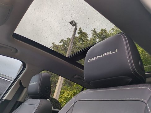 Used 2023 GMC Terrain Denali w/ LPO, Floor Liner Package image 20