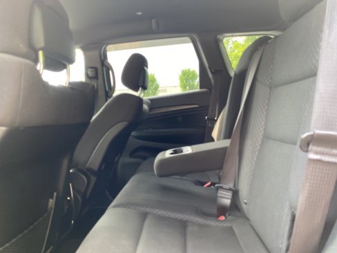 Used 2020 Jeep Grand Cherokee Laredo image 11