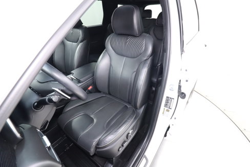 Used 2024 Hyundai Palisade Calligraphy image 16