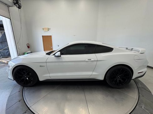 Used 2020 Ford Mustang GT Premium image 14