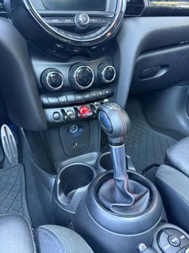 Used 2019 MINI Cooper S w/ Premium Package image 57