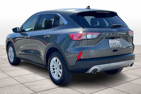 Used 2020 Ford Escape SE image 14
