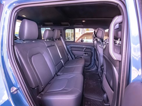 New 2025 Land Rover Defender 110 S image 48