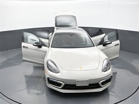 Certified 2021 Porsche Panamera GTS image 27