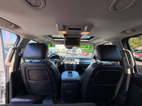 Used 2013 Chevrolet Suburban LT w/ Suspension Package, Off-Road image 23