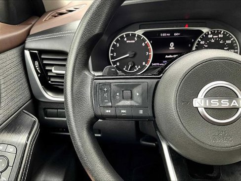 Certified 2022 Nissan Rogue SV image 22