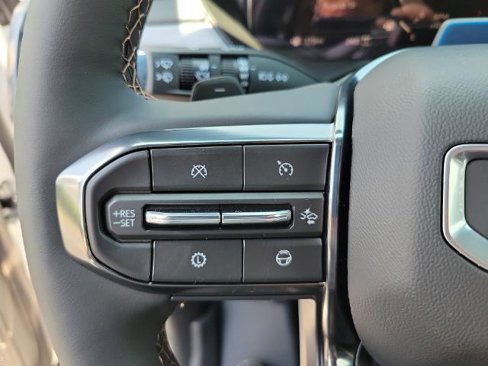 New 2026 GMC Acadia AT4 w/ Super Cruise Package image 22