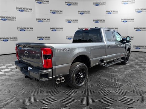 New 2025 Ford F350 XLT w/ Black Appearance Package image 5