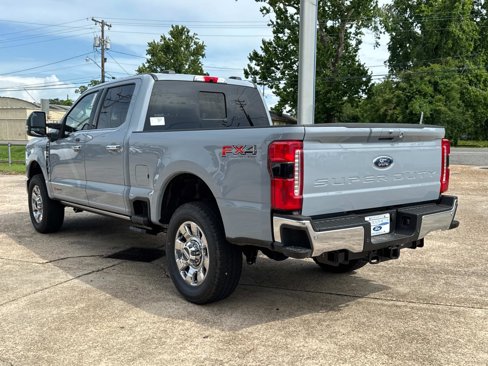 New 2025 Ford F250 Lariat w/ Lariat Ultimate Package image 4