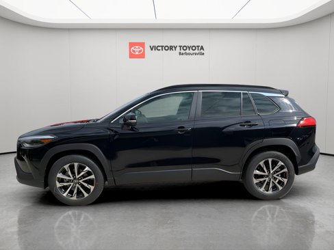 New 2025 Toyota Corolla Cross XLE image 9