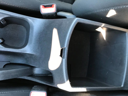 Used 2018 Hyundai Elantra GT image 35