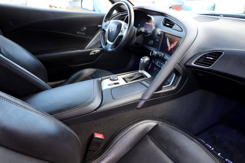 Used 2015 Chevrolet Corvette Stingray Coupe w/ 2LT Preferred Equipment Group image 25