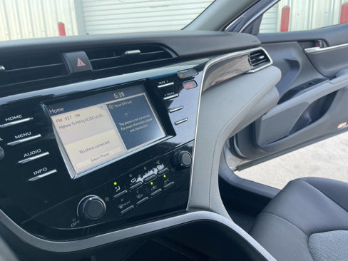 Used 2018 Toyota Camry LE w/ Convenience Package image 36