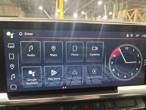 Used 2024 GMC Sierra 3500 SLE w/ SLE Convenience Package image 23