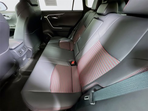 Certified 2025 Toyota RAV4 XSE image 21