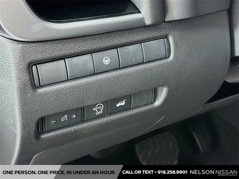 New 2026 Nissan Rogue SV image 10