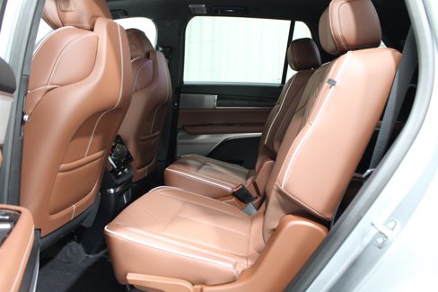 New 2026 Cadillac Vistiq Platinum image 25