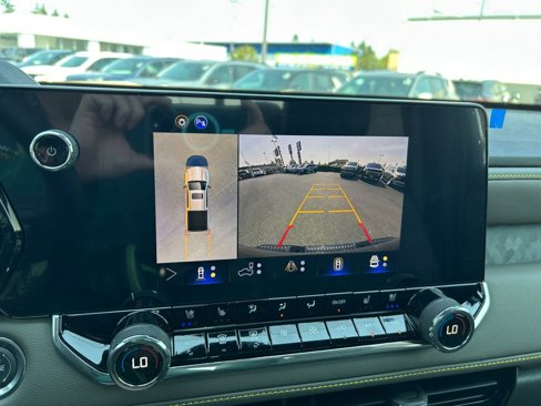 New 2026 Chevrolet Colorado ZR2 w/ Technology Package image 19