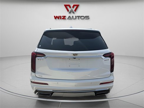 Used 2023 Cadillac XT6 Luxury image 5