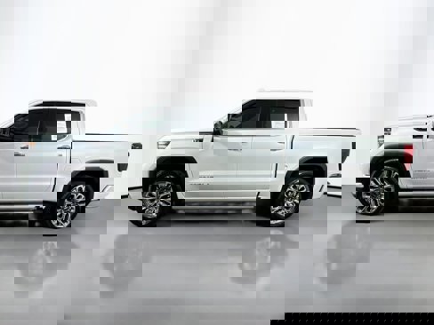 Used 2023 GMC Sierra 1500 Denali Ultimate image 8
