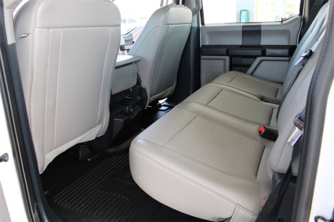 Used 2022 Ford F550 4x4 Crew Cab Super Duty w/ Power Equipment Group image 33