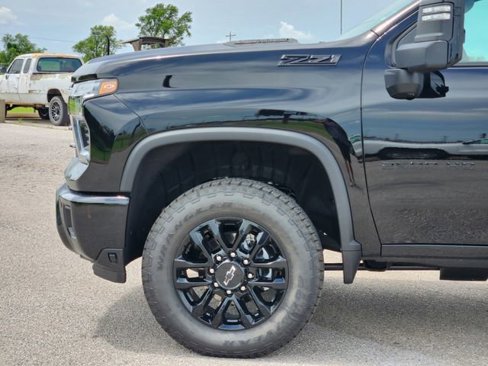 New 2025 Chevrolet Silverado 2500 LT w/ Trail Boss Package image 5