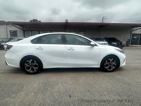 Used 2023 Kia Forte LXS image 8