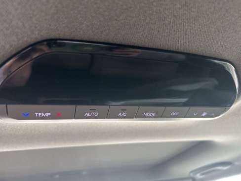 New 2026 Kia EV9 Wind image 20