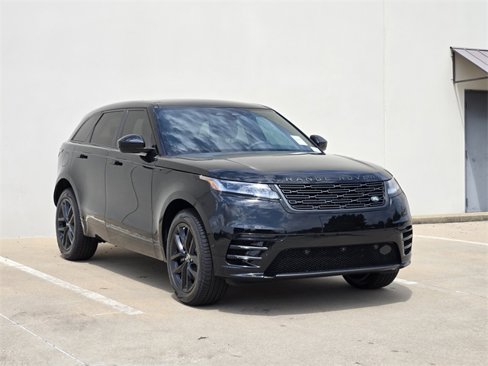 New 2026 Land Rover Range Rover Velar Dynamic SE image 2