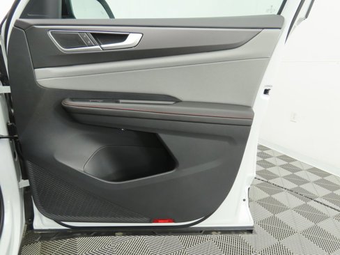 New 2026 Volkswagen Atlas Peak Edition image 26