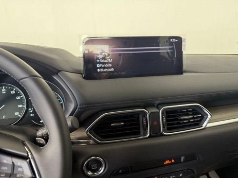New 2025 MAZDA CX-5 Signature image 19