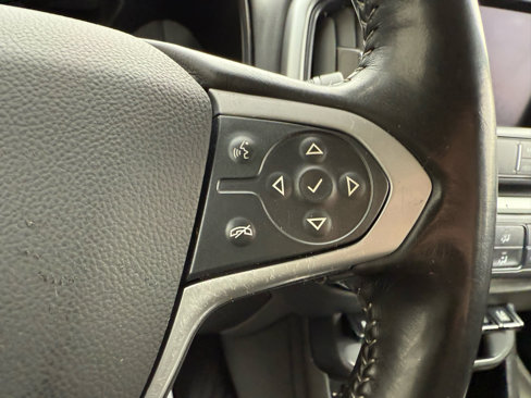 Used 2022 Chevrolet Colorado LT w/ Fleet Safety Package image 16